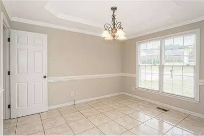 402 Roundtree Drive, Fayetteville, NC 28303 - Photo 4