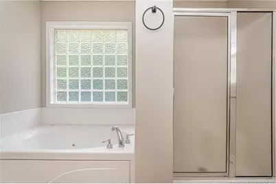 402 Roundtree Drive, Fayetteville, NC 28303 - Photo 22