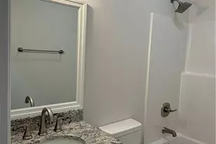 469 E Poplar St, Bladenboro, NC 28320 - Photo 24
