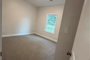 605 5th St, Bladenboro, NC 28320 - Photo 22