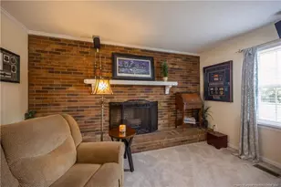 309 W Turlington St, Salemburg, NC 28385 - Photo 4