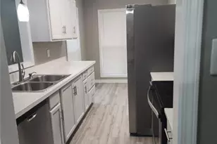 872 Danish Ct, Fayetteville, NC 28303 - Photo 6