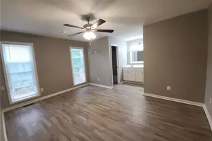 872 Danish Ct, Fayetteville, NC 28303 - Photo 18