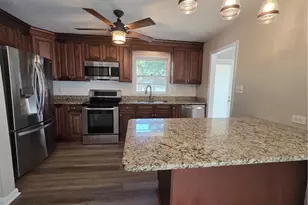 2415 Raeford Rd, Fayetteville, NC 28305 - Photo 10