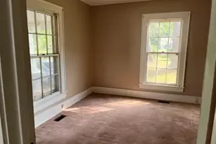 404 McGwigan St, Enfield, NC 27823 - Photo 10