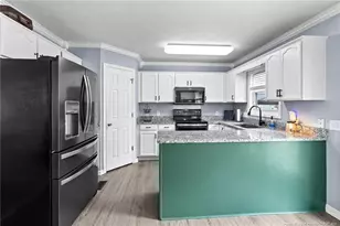 4825 Miranda Dr, Hope Mills, NC 28348 - Photo 12