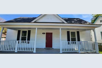 233 W Barbee Street, Zebulon, NC 27597 - Photo 1