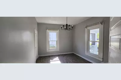 233 W Barbee Street, Zebulon, NC 27597 - Photo 6