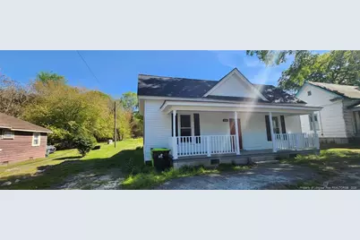 233 W Barbee Street, Zebulon, NC 27597 - Photo 2