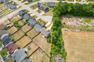 2833 Bargemaster Dr, Fayetteville, NC 28306 - Photo 2