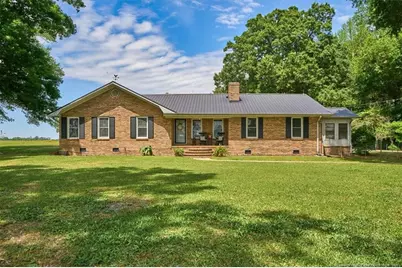 7266 Pleasant Hope Rd Road, Fairmont, NC 28340 - Photo 1