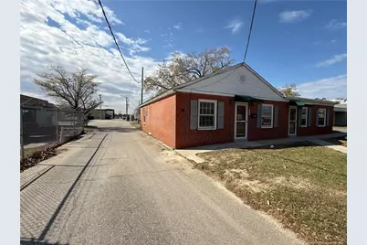 109 Campus Avenue, Raeford, NC 28376 - Photo 4