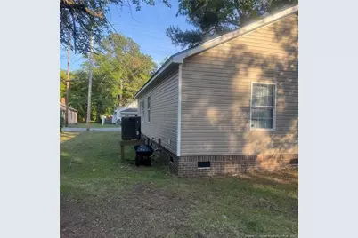 316 Edens Avenue, Lumberton, NC 28358 - Photo 4