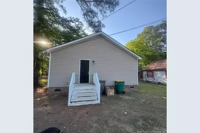 316 Edens Avenue, Lumberton, NC 28358 - Photo 8