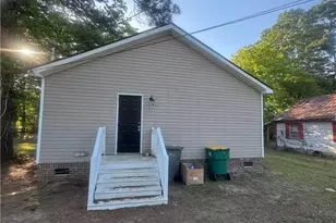 316 Edens Ave, Lumberton, NC 28358 - Photo 8