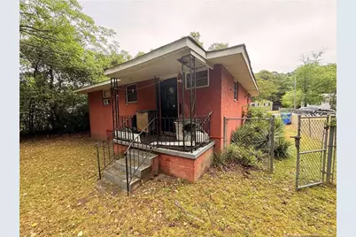 2023 Newark Avenue, Fayetteville, NC 28301 - Photo 2
