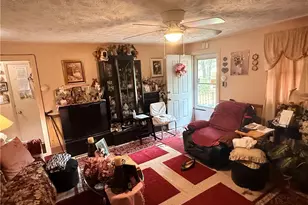 2023 Newark Ave, Fayetteville, NC 28301 - Photo 4
