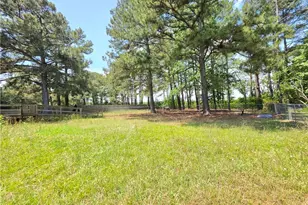 124 Franklin Rd, Raeford, NC 28376 - Photo 4