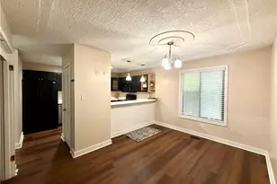 5734 Waterwood Dr, Fayetteville, NC 28314 - Photo 8