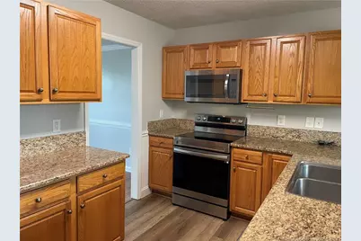 346 Cresthaven Drive, Sanford, NC 27332 - Photo 4