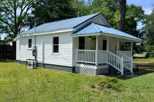 33 State St, Lumberton, NC 28358 - Photo 2