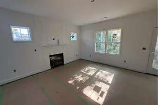 2209 Coffman St, Fayetteville, NC 28306 - Photo 2