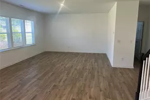 526 Claftin St, Sanford, NC 27330 - Photo 4