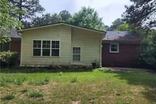 1563 Boros Dr, Fayetteville, NC 28303 - Photo 14