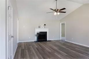 119 Raymond St, Raeford, NC 28376 - Photo 4