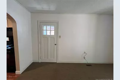 211 Ellington Street, Fayetteville, NC 28305 - Photo 10