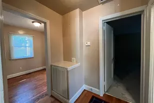 211 Ellington St, Fayetteville, NC 28305 - Photo 2