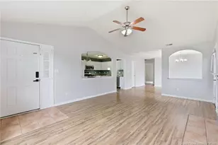 2628 Daniel Boone Ln, Hope Mills, NC 28348 - Photo 4
