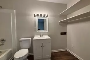 1313 Ireland Dr, Fayetteville, NC 28304 - Photo 8