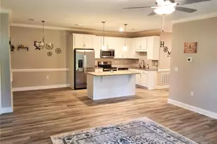 260 Gallery Dr, Spring Lake, NC 28390 - Photo 10