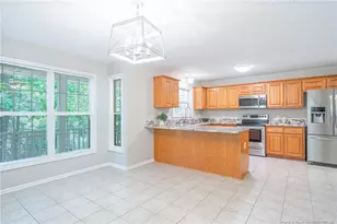 3910 Sarasota Dr, Fayetteville, NC 28311 - Photo 14