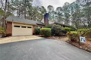 1963 Wedgewood Dr, Sanford, NC 27332 - Photo 1