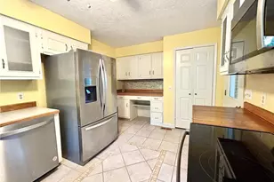 1963 Wedgewood Dr, Sanford, NC 27332 - Photo 6