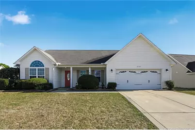 2142 Queen Elizabeth Lane, Hope Mills, NC 28348 - Photo 2