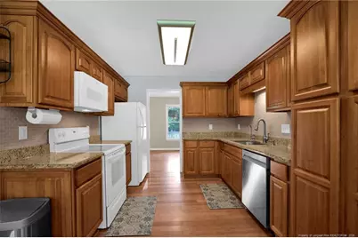6208 Lakeway Drive, Fayetteville, NC 28306 - Photo 14