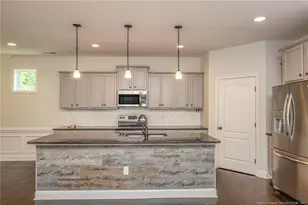 110 Glen Bend Ct, Spring Lake, NC 28390 - Photo 14