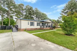 2707 Lowlander Dr, Raeford, NC 28376 - Photo 2