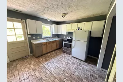 973 Odom Drive, Fayetteville, NC 28304 - Photo 4