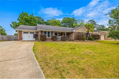 335 Woodberry Circle, Raeford, NC 28376 - Photo 2
