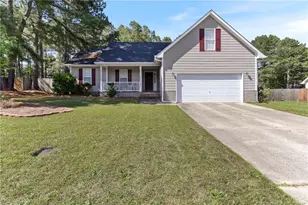 105 Winterfield Dr, Raeford, NC 28376 - Photo 2