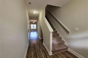 2056 Wheeling St, Fayetteville, NC 28303 - Photo 2