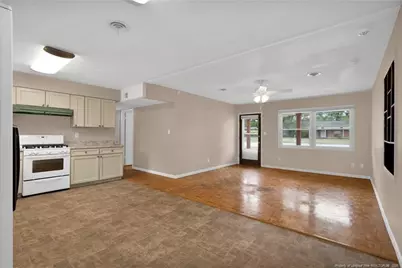 837 Montclair Road, Fayetteville, NC 28314 - Photo 10
