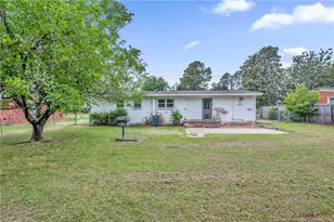 837 Montclair Rd, Fayetteville, NC 28314 - Photo 2