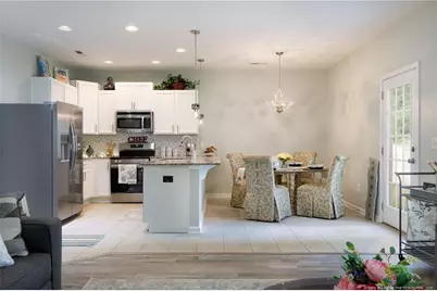 820 Bellingham Way, Fayetteville, NC 28312 - Photo 8