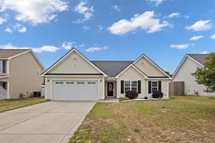 3624 Crosswinds Dr, Hope Mills, NC 28348 - Photo 1