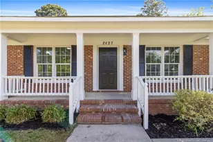 2027 Gillingham Cir, Fayetteville, NC 28304 - Photo 8
